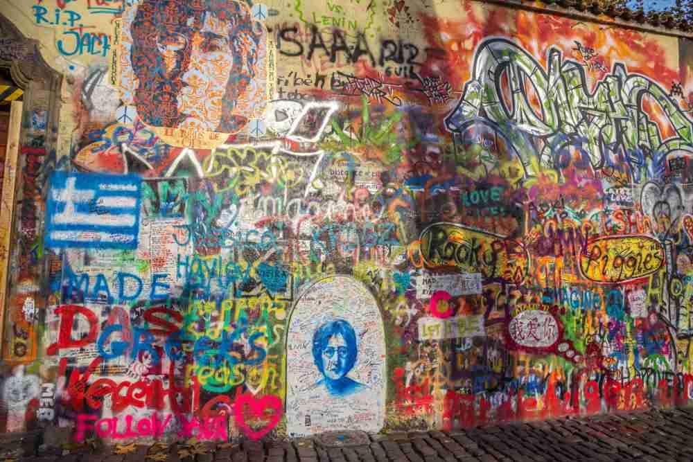 How to get to John Lennon Wall, Prague