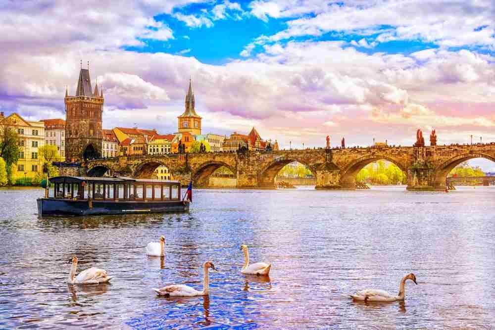 Excursions en bateau sur la rivière Vltava, Prague, République Tchèque