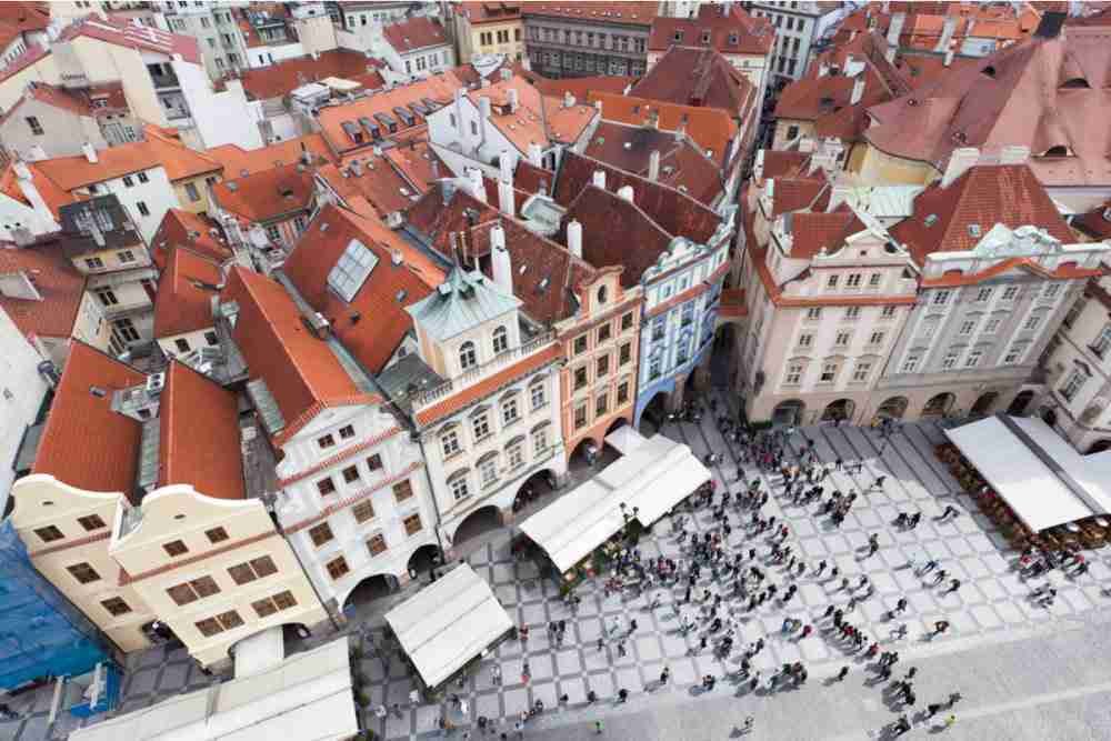 Wie komme ich zum Altstädter Rathaus in Prague