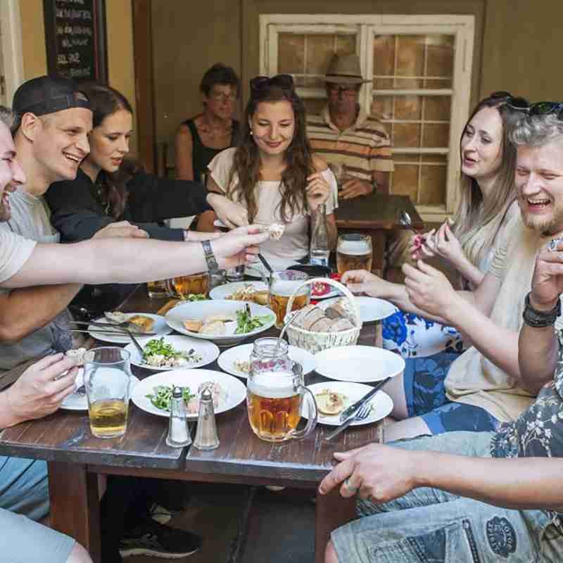 Prag Eine Prager Tour mit lokalem Essen und Bier