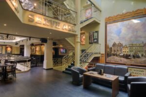 Prag: Hard Rock Cafe mit Menü zum Mittag- oder Abendessen 3